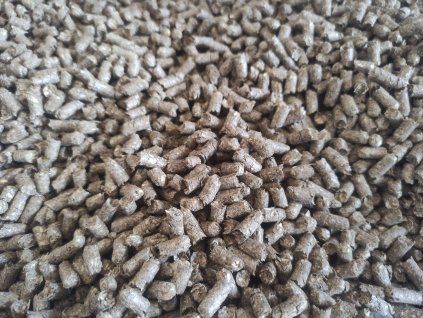 Slaměné pelety – Akcelerátor růstu pro hlívy (1 kg)