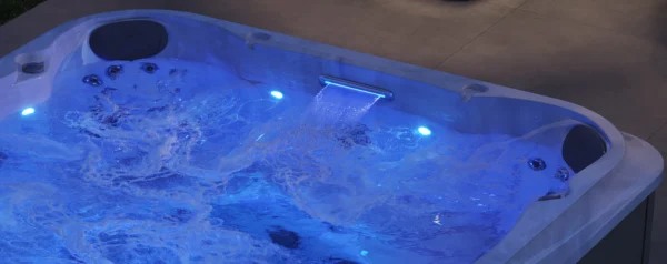 Systém péče o vodu ve vířivce Jacuzzi® J‑200™