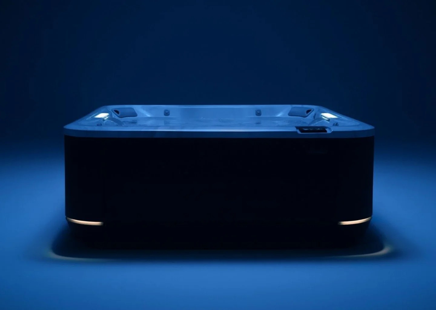 Kolekce venkovních vířivek Jacuzzi® J5™