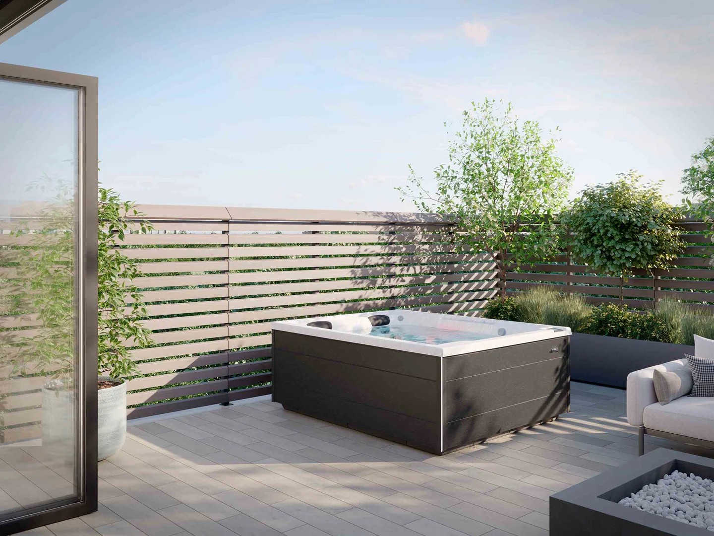 Jacuzzi® J404L™ na moderní venkovní terase