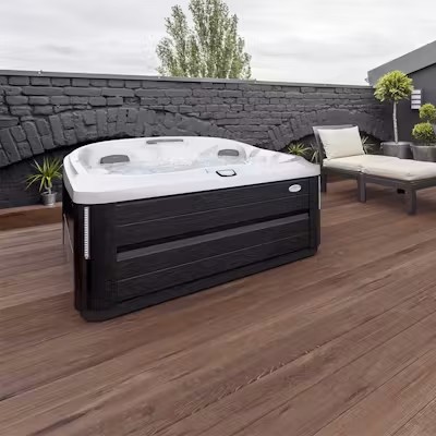 Venkovní vířivka Jacuzzi® J-435™