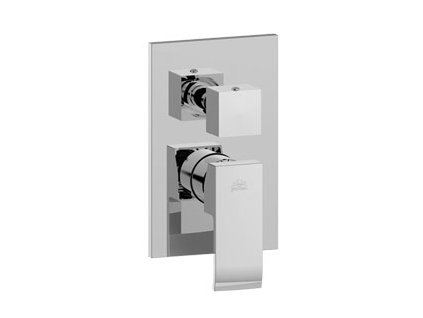 {3AAC07B4 792D 45F3 B974 3192B6E343F1} M