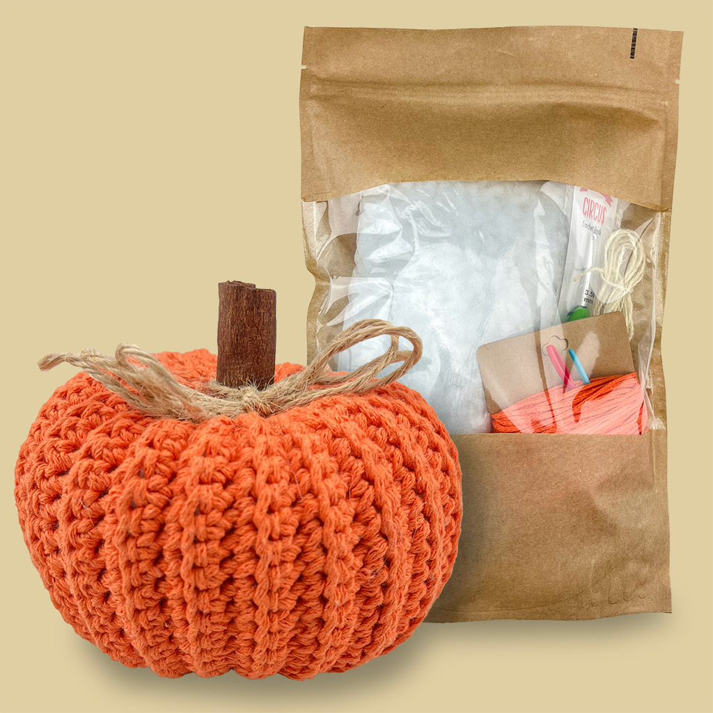 🎃 Podzimní must-have: Kreativní sada na výrobu háčkované dýně! 🍂