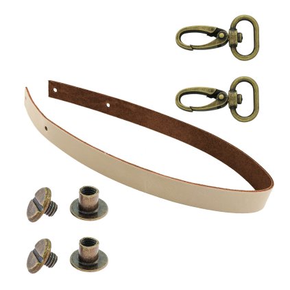 Sada kožený popruh 58 cm š. 2,5 cm krémový s karabinou staromosaz