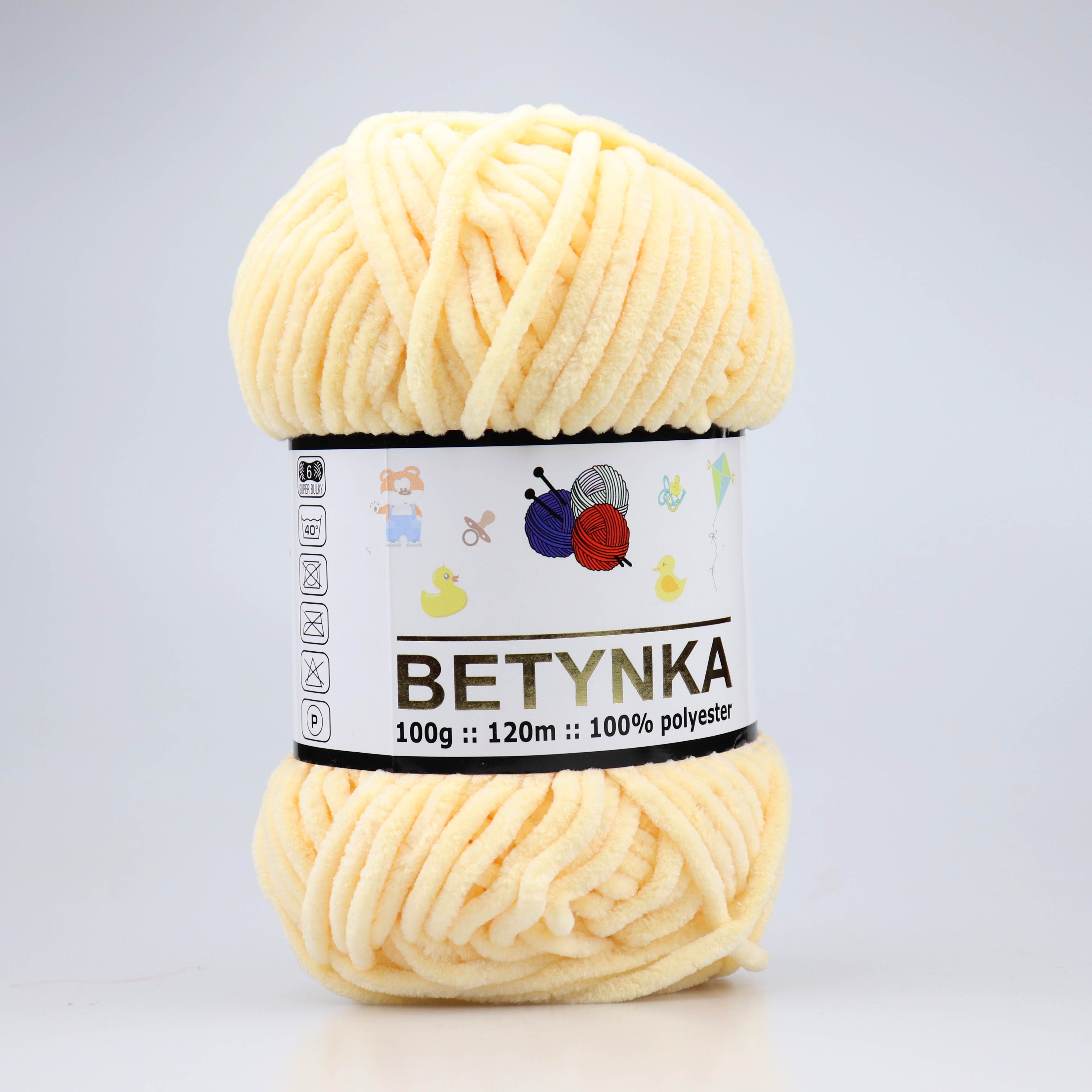 Betynka 333 apricot yarn