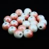 Porcelánový korálek glazovaný 8 mm růžovobílý
