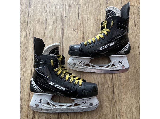 Brusle CCM Ribcor 74K JR vel. 35,5 (180724)
