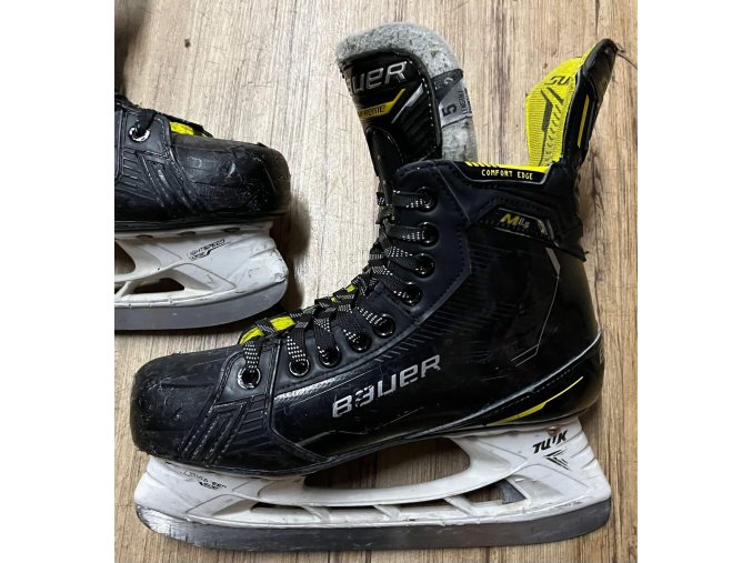 Brusle BAUER SUPREME M4 SR, vel. 5EE/Fit2 (131224)