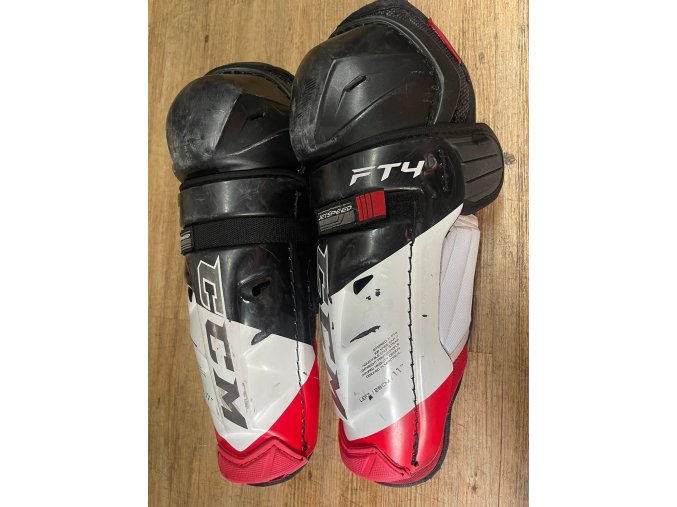 Holeně CCM JETSPEED JR, vel. 11” (040625)