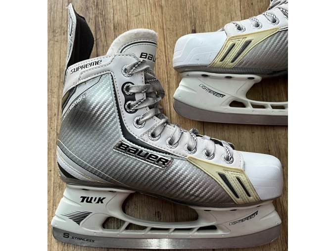 Brusle BAUER SUPREME ONE 6 JR, vel. 4.5EE/38 (050925)