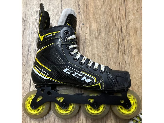 Brusle CCM TACKS 9370 R JR, vel. 6/40.5 (071025)