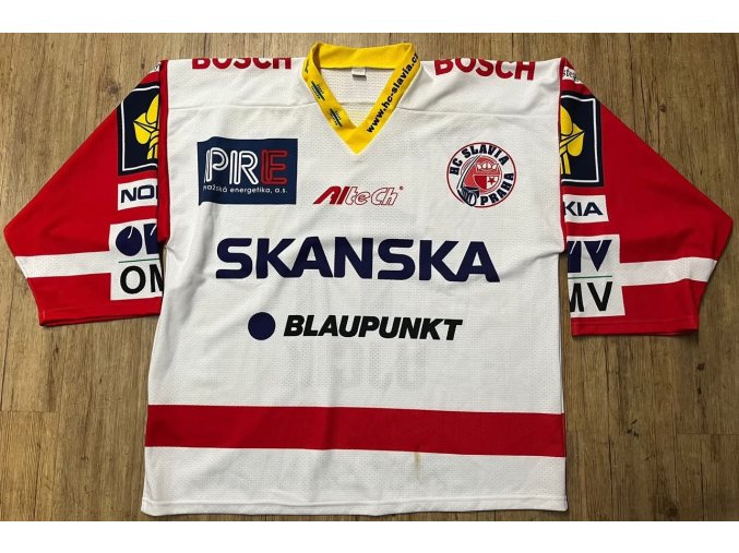 Dresy HC SLAVIA PRAHA z doby EXTRALIGOVÉHO HOKEJE (040625)