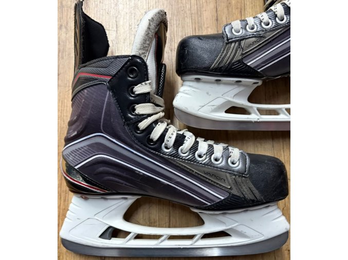 Brusle BAUER VAPOR X700 JR, vel. 40.5/6EE (101225)