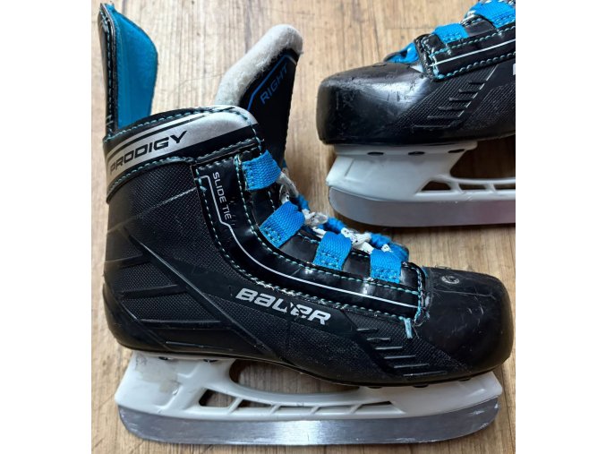 Brusle BAUER PRODIGI YTH, vel. 9/27 (280126)