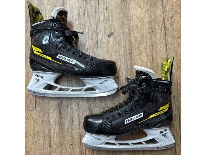 Brusle BAUER SUPREME M3 SR, vel. 8.5EE/44 (200526)