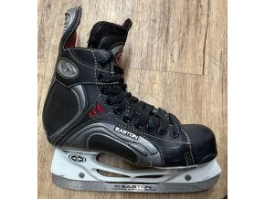 Brusle EASTON SYNERGY JR, vel. 5.5/38-39 (060125)