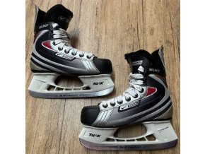 Brusle NIKE/BAUER SELECT JR, vel. 3/35 (060225)