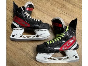 Brusle CCM FT670 SR, vel. 8.5/44 (181125)