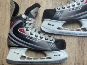 Brusle BAUER ENFORGER JR, vel. 4/37.5 (011225)