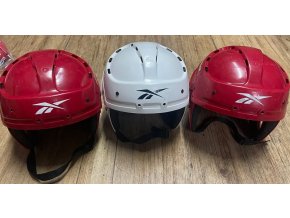 Helma REEBOK SR, vel. M a L (021225)