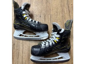 Brusle BAUER M40 YTH, vel. 13.5/33 (160126)