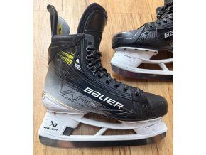 Brusle BAUER HYPER2LITE SR, vel. 7-7.5/42 (050626)