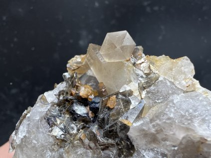 Scheelit, fluorit - Cínovec