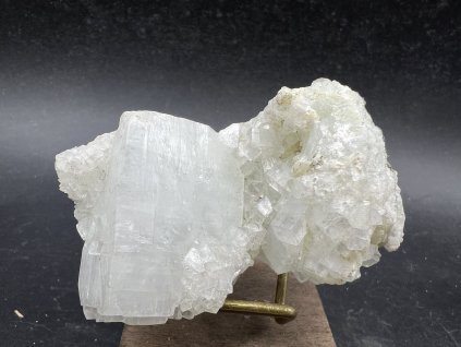 Apofylit - Indie, Poona