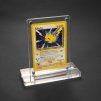 spectator card display stand with magnetic closure 1