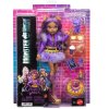 Panenka Monster High Basic Series Clawdeen Wolf1