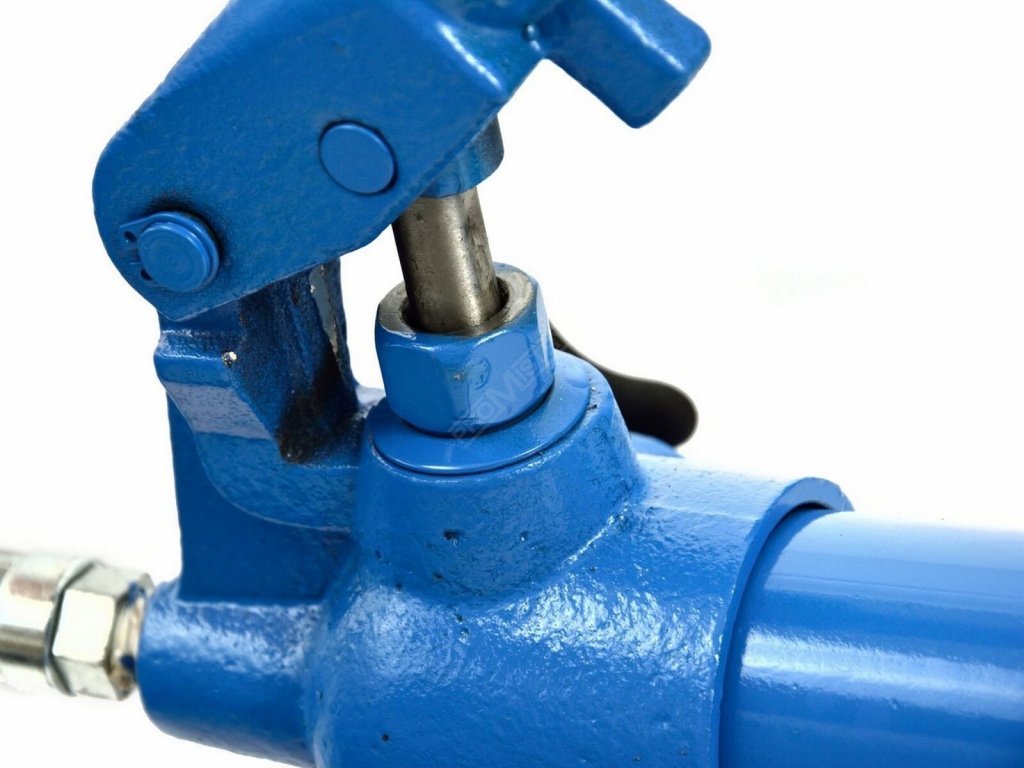 Ruční hydraulická pumpa jednorychlostní 10T, pro hydraulický rozpínák GEKO nářadí G02071 + Dárek, servis bez starostí v hodnotě 300Kč