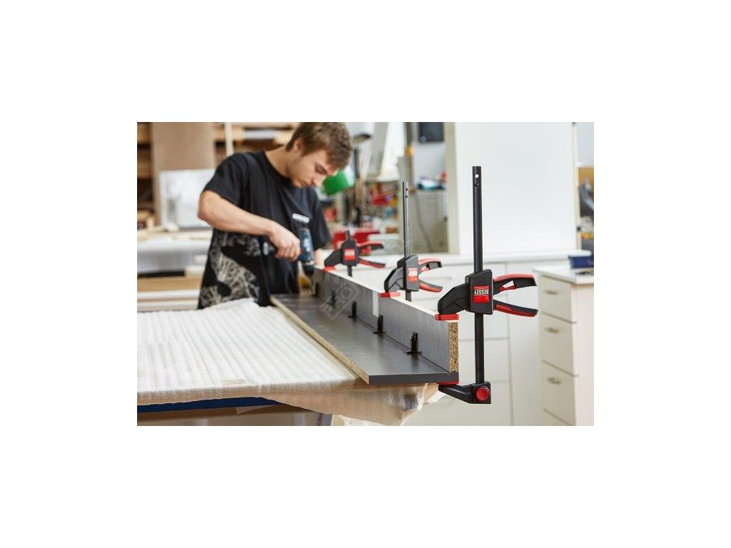 Svěrka jednoruční EZL 300x80 mm BESSEY EZL30-8 + Dárek, servis bez starostí v hodnotě 300Kč