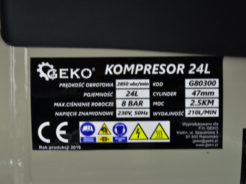 Kompresor olejový, 24l, GEKO, bez krabice GEKO nářadí G80300RO + Dárek, servis bez starostí v hodnotě 300Kč