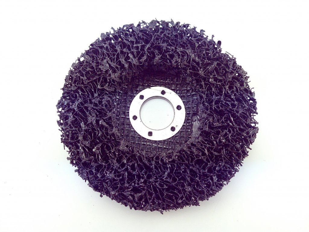 porézní čistící kotouč do flexi
