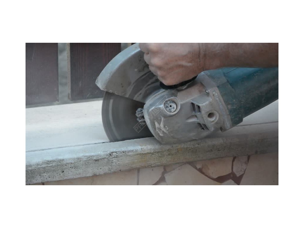 řezný kotouč na beton a kámen