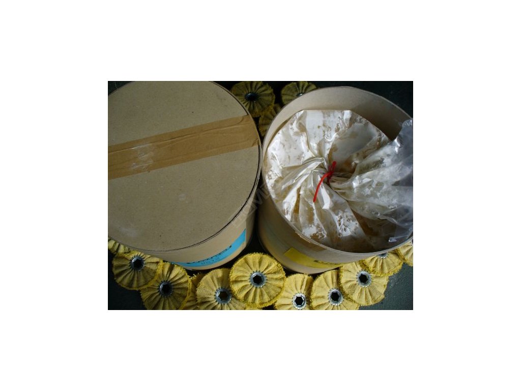 Tekutá leštící pasta RES BRIL 06012 bílá na finální leštění laku a plastů MICRON 207RB06012TE