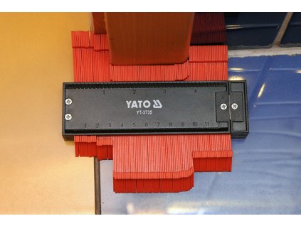 Šablona na profily 125 mm magnetická