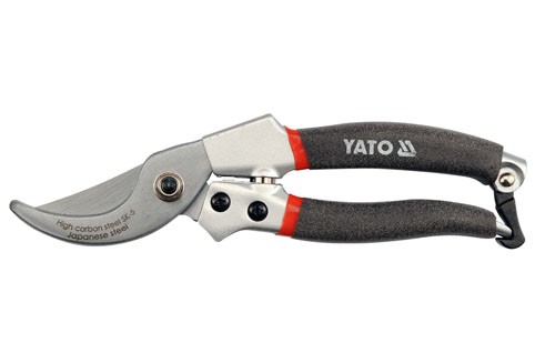 Nůžky zahradnické 200mm (do 20mm) šikmý stříh AL rukojeť Yato YT-8845