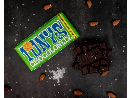 Tony’s Chocolonely – hořká čokoláda, mandle a sůl, 180 gramů