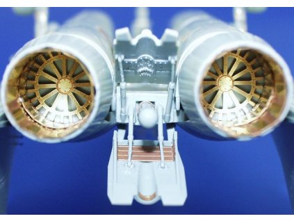 MiG-29A Fulcrum exterior (Academy) 1:48