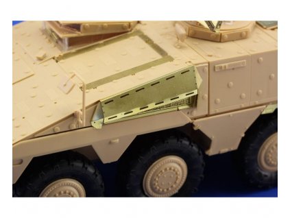 Boxer MRAV (Hobby Boss) 1:35