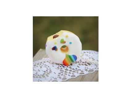 Řetízek s přívěskem Fimo - donut se srdíčkem