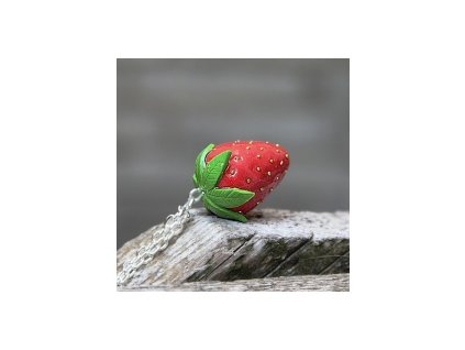 Řetízek s přívěskem Fimo - jahoda