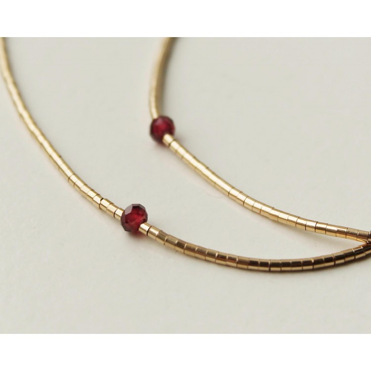 Jemný náramek s minerálem mini gold Minimal S0639