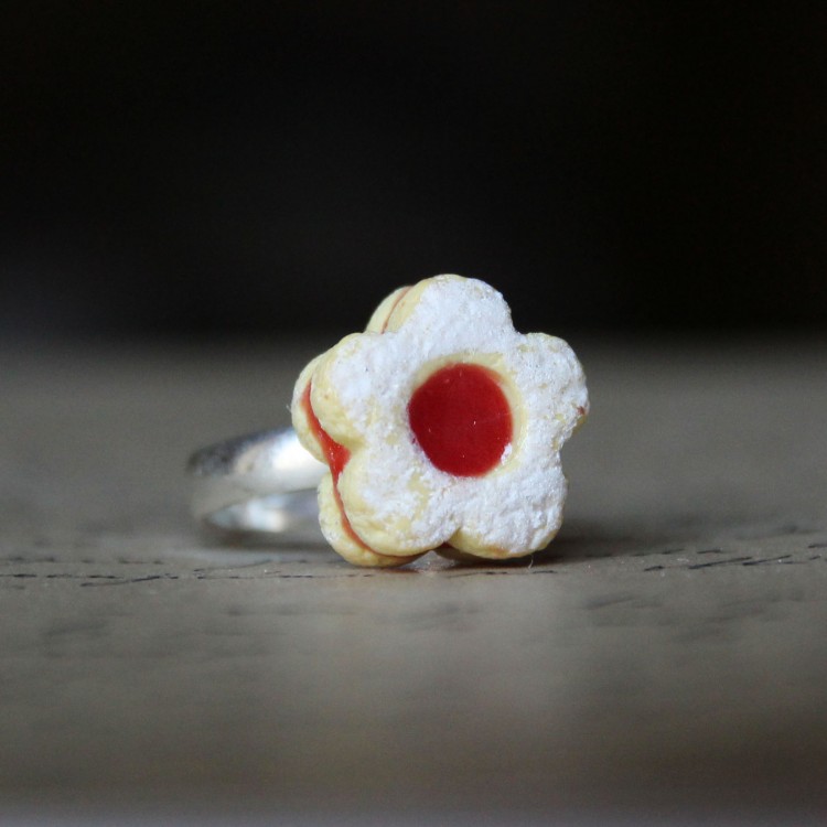 CircusMind Prsten fimo - linecké cukroví S2079