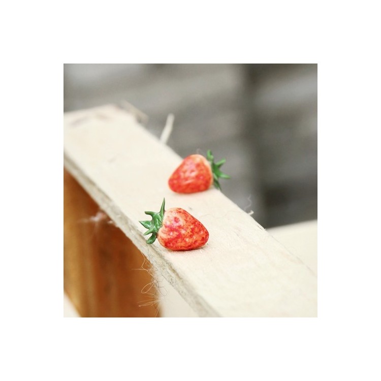 CircusMind Sladké náušnice pecky Fimo - jahůdky S2875