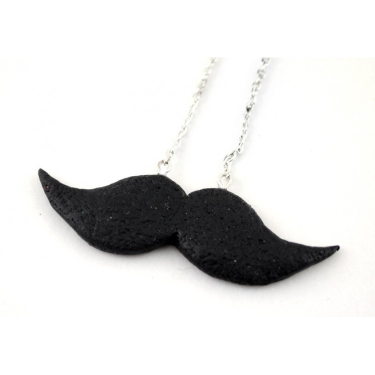 CircusMind Řetízek s přívěskem Fimo - knírek/mustache S3843