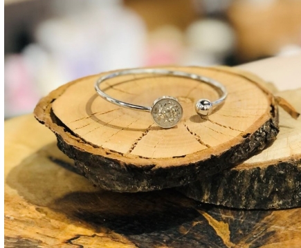 Náramek ocelový stříbrno třpytivý - BetonBeads