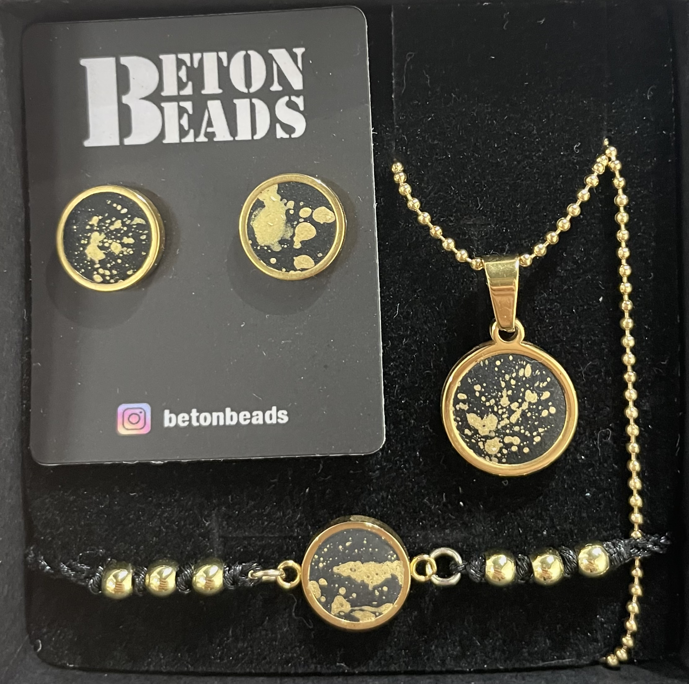 Výhodný set černo - zlatý