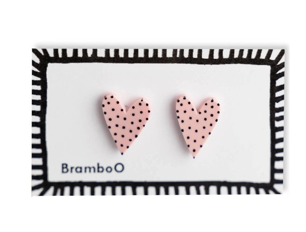 BramboO Náušnice růžové srdce, černé puntíky